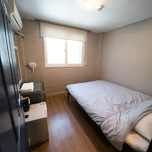  Hostel Beewon South Korea